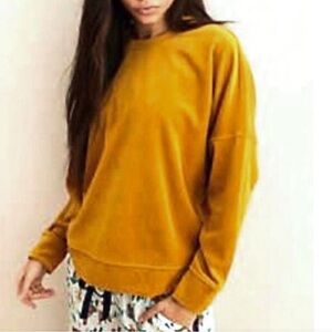 Aerie Marigold Yellow Soft Velour Sweatshirt Oversized Cozy Comfy Top Size S